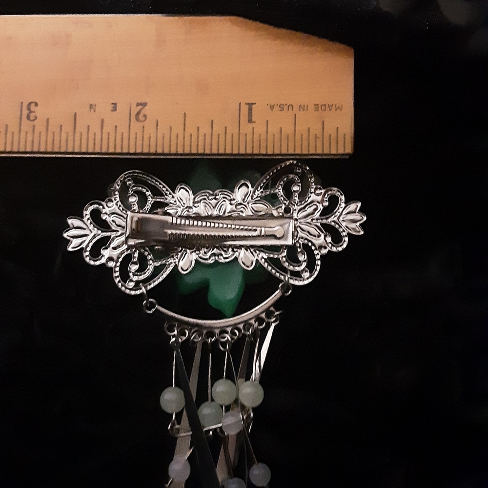 HANDCRAFTED LOTUS FLOWER HAIR CLIP - Picture 5 of 5
